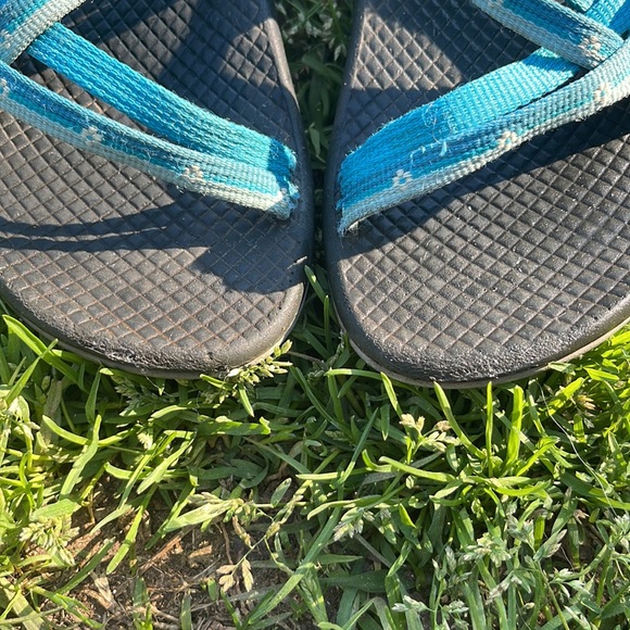 Chacos - Picture 2 of 3